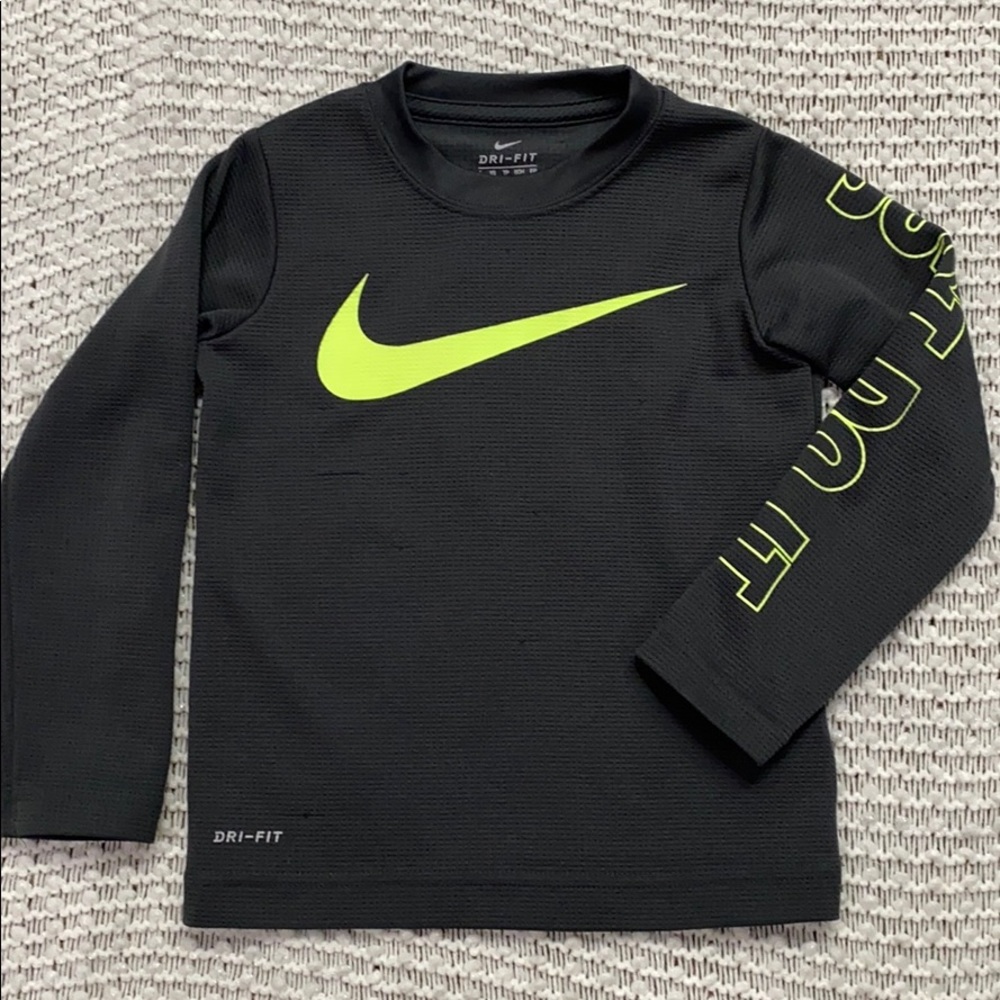 Nike long sleeved dri-fit tee